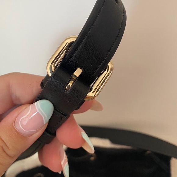 DKNY Tilly Stacked Logo Drawstring Bucket Bag - Picture 7 of 13